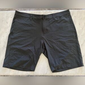 Travis Matthew Men’s shorts